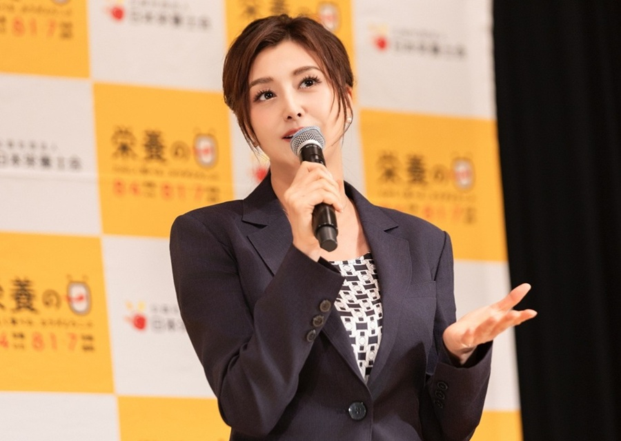 藤原紀香さん登場！命を支える「栄養の力」を考える市民公開講座を開催！