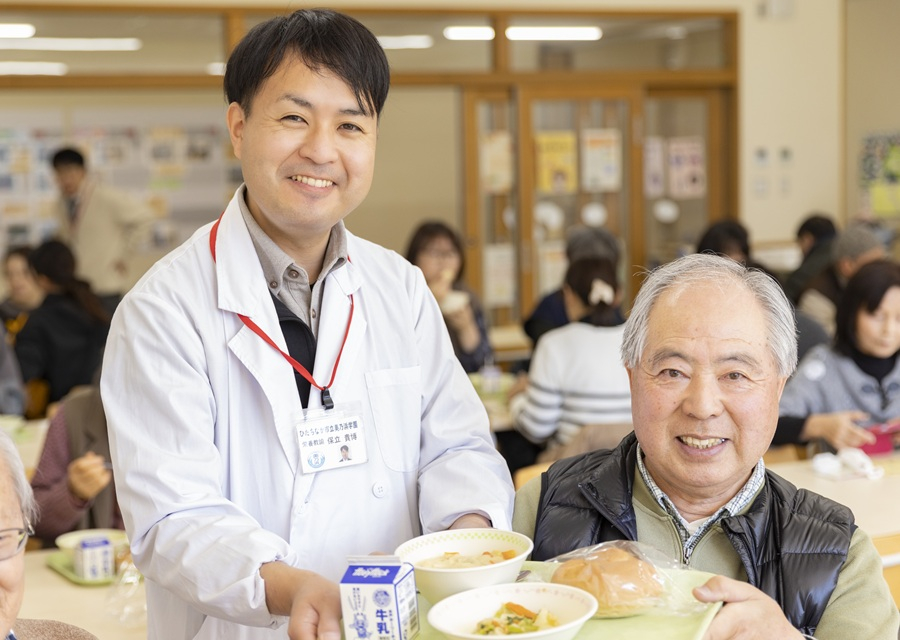 給食を介して地域、保護者とつながりを深め、児童・生徒への食育の充実につなげたい